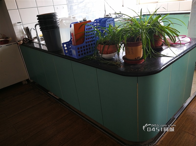 宣化街大成街700米商住写字楼超低价出售