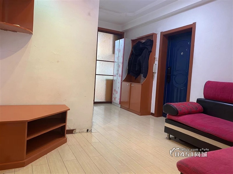 新城花园2楼出售