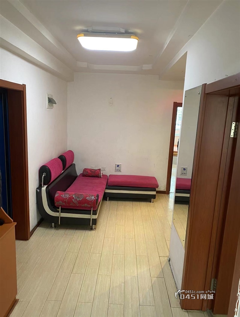 新城花园2楼出售