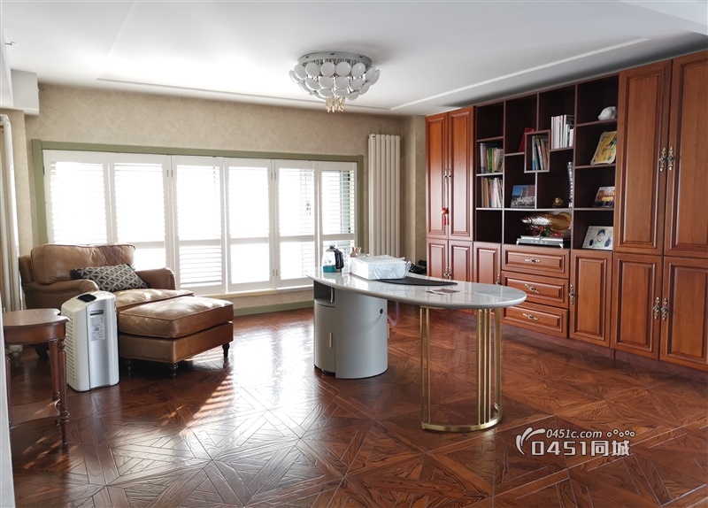 金爵万象一期LOFT公寓