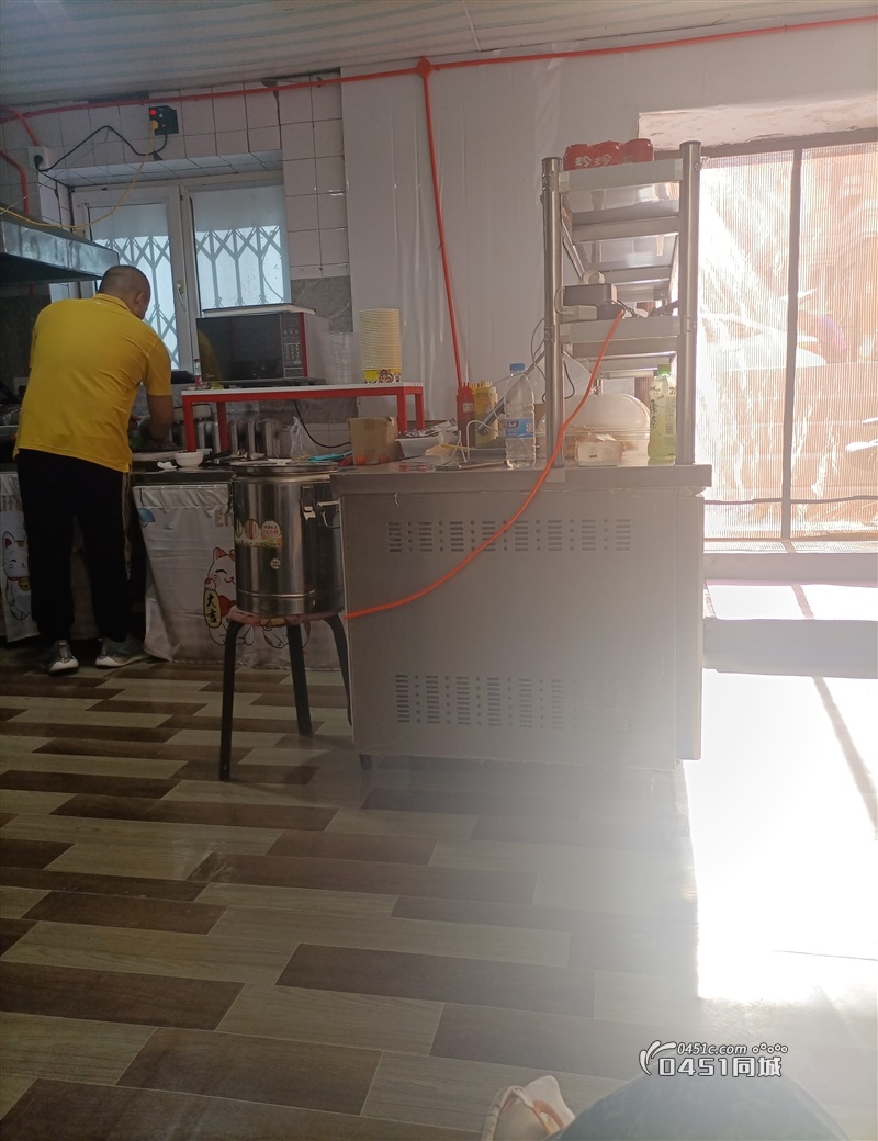 哈尔滨市香坊区哈动街，临近各大学校，乐松广场